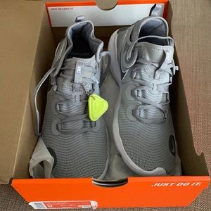 Nike Flex 2020 RN sneakers